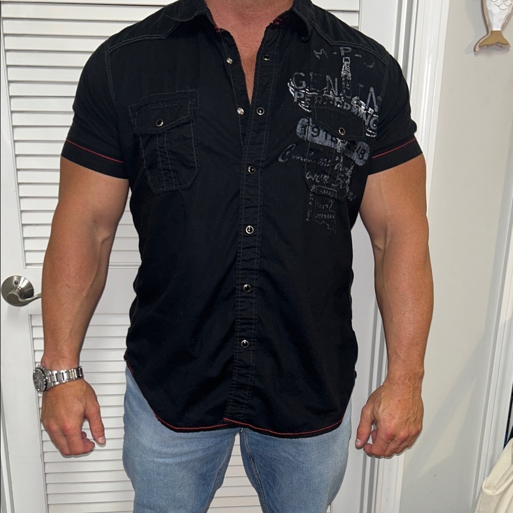Arizona Jean Company Black Mechanic/Auto shop inspired graphic snap shirt